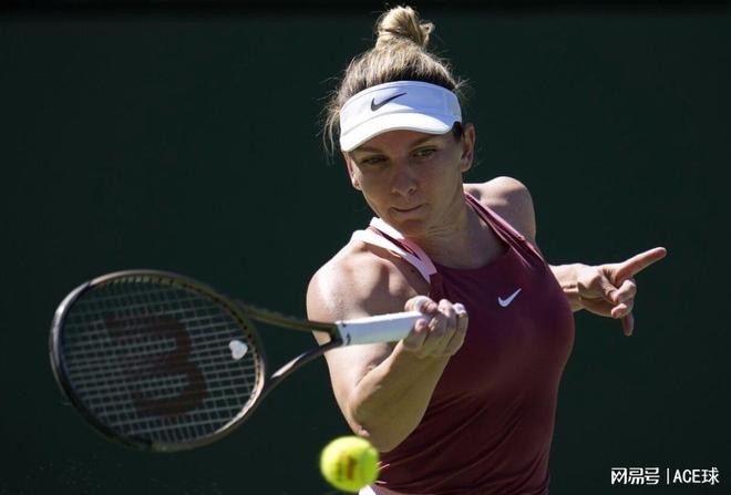 体图：若莱比锡未能获得下赛季欧冠资格，西蒙斯有可能被出售.